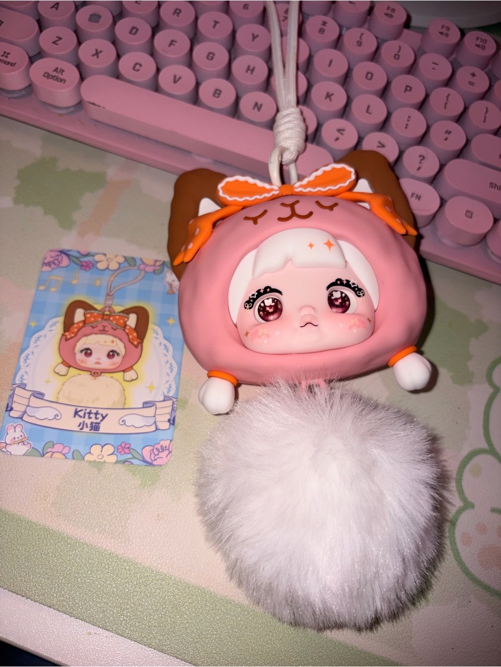 Nommi earphone case Forest Melodies